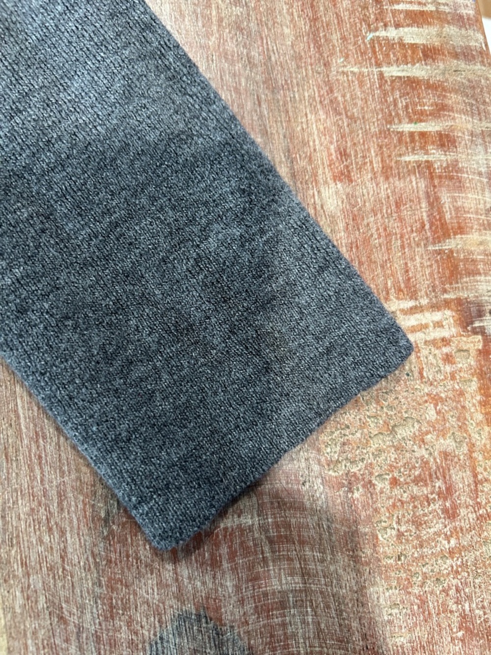 Barneys New York Vintage Charcoal Wool Crewneck Sweater - Picture 4 of 10